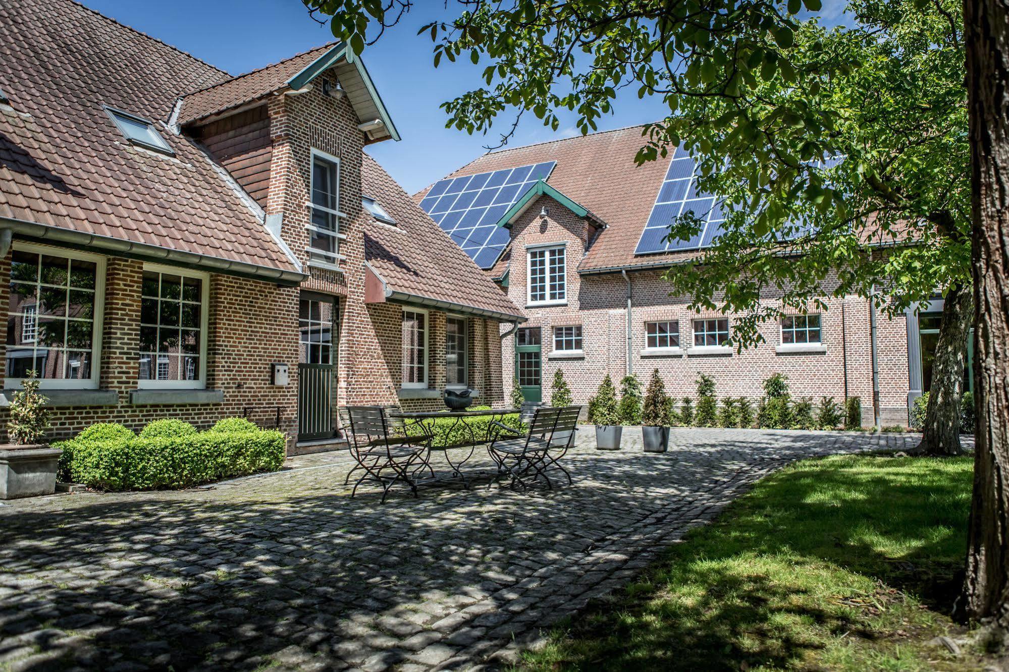 Hotel B - Boskapelhoeve Buggenhout Exterior photo